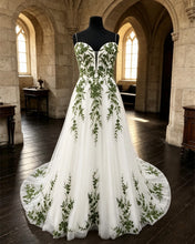 Load image into Gallery viewer, ELARA | Plus Size Tulle Wedding Dress With Green Vine