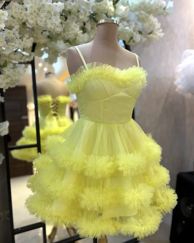 Lovely Tulle & Satin Yellow Homecoming Dresses