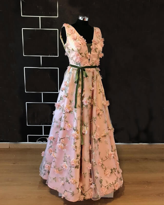 Long Pink 3D Flowers V-neck Dress Long Pink 3D Flowers V-neck Dress