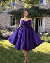 Load image into Gallery viewer, Bowo Strapless Midi Satin Dress