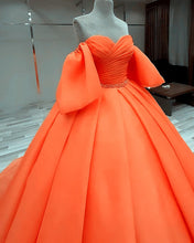 Load image into Gallery viewer, Orange 15 Ball Gown