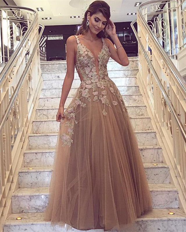 Lace Embroidery V-neck Tulle Prom Dresses Floor Length Evening Gowns Lace Embroidery V-neck Tulle Prom Dresses Floor Length Evening Gowns