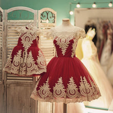 Load image into Gallery viewer, Vintage 1950s Style Swing Party Dress Gold Lace Appliques-alinanova