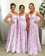 Load image into Gallery viewer, Lilac Bridesmaid Dresses Bohemian