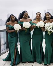 Load image into Gallery viewer, Emerald Green Bridesmaid Dresses Mermaid