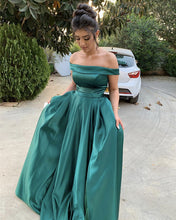 Load image into Gallery viewer, Long Prom Dresses Emerald Green
