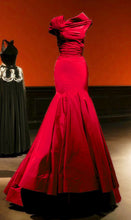 Load image into Gallery viewer, Unique Taffeta Mermaid Prom Evening Dresses