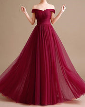 Load image into Gallery viewer, Tulle Bridesmaid Dresses Burgundy