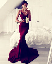 Load image into Gallery viewer, Deep Red Bridesmaid Dresses Lace Appliques
