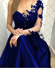 Load image into Gallery viewer, Lace Long Sleeves Satin Prom Evening Dresses One Shoulder