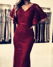 Load image into Gallery viewer, Modest Lace Mermaid Prom Dresses With Sleeves