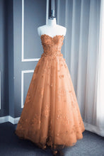 Load image into Gallery viewer, A Line Floral Lace Beaded Sweetheart Tulle Evening Gowns Long Prom Dress