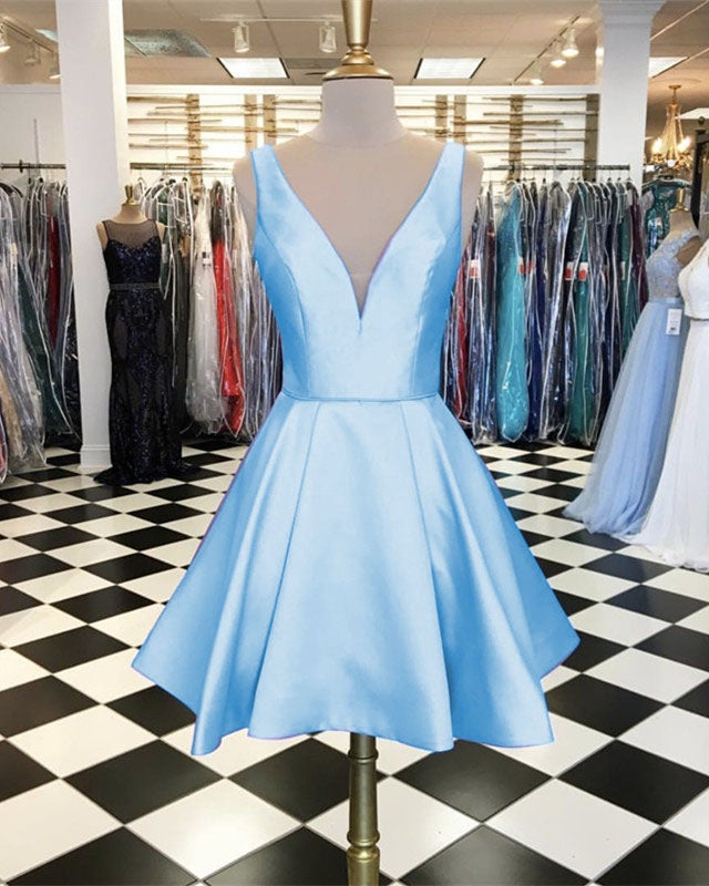 A-line V-neck Satin Homecoming Dresses Short Prom Gowns A-line V-neck Satin Homecoming Dresses Short Prom Gowns