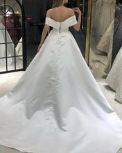 Load image into Gallery viewer, Ball Gown Wedding Gown Satin
