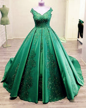 Load image into Gallery viewer, Ball Gown Quinceanera Dresses Sequins Lace V Neck