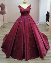 Load image into Gallery viewer, Ball Gown Quinceanera Dresses Sequins Lace V Neck-alinanova