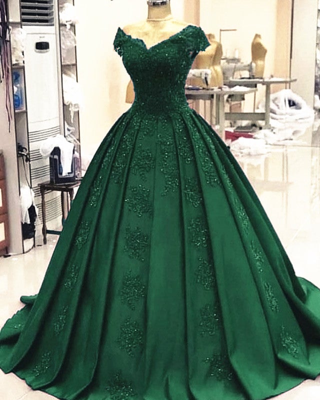 Ball Gown Satin Prom Dresses Lace V Neck Ball Gown Satin Prom Dresses Lace V Neck