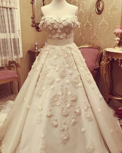 Load image into Gallery viewer, Ball Gown Sweetheart Wedding Dress Bow Sashes 3D Floral Lace-alinanova