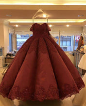 Load image into Gallery viewer, Ball Gowns Sweetheart Wedding Dresses Lace Appliques