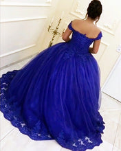 Load image into Gallery viewer, Sweet 15 Quinceanera Dresses