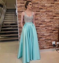 Load image into Gallery viewer, Beading Satin Long Prom Dresses With Pockets