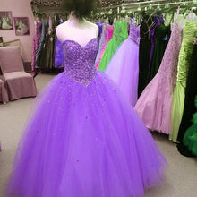 Load image into Gallery viewer, Beading Sweetheart Tulle Ball Gowns Quinceanera Dresses
