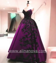Load image into Gallery viewer, Black Embroidery Beaded Satin Strapless Ball Gowns Couture Evening Dress