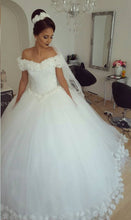 Load image into Gallery viewer, Bling Bling Sequins Beaded Corset Tulle Ball Gowns Flower Wedding Dress Off Shoulder