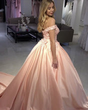 Load image into Gallery viewer, Blush Pink Wedding Dresses Ball Gowns Lace Off Shoulder