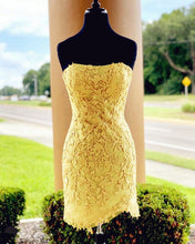 Load image into Gallery viewer, Elegant Yellow Lace Homecoming Dresses 2019