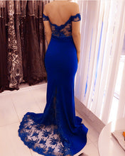 Load image into Gallery viewer, Mermaid Bridesmaid Dresses Lace Off The Shoulder
