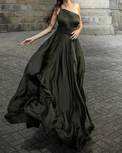 Load image into Gallery viewer, Long Chiffon Bridesmaid Dresses One Shoulder Side Split