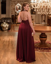 Load image into Gallery viewer, Backless Bridesmaid Dresses Burgundy