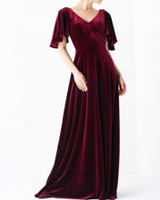 Load image into Gallery viewer, Burgundy Velvet Bridesmaid Dresses With Sleeves