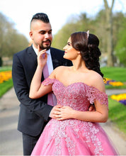 Load image into Gallery viewer, Charming Lace Appliques Prom Dresses Long Tulle Off The Shoulder Evening Gowns