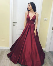 Load image into Gallery viewer, burgundy prom gowns