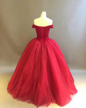 Load image into Gallery viewer, Corset Black Wedding Dresses Tulle Ball Gown Off The Shoulder