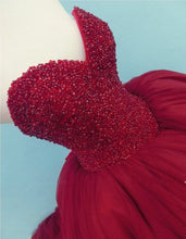 Load image into Gallery viewer, Crystal Beaded Sweetheart Ball Gowns Wedding Dresses