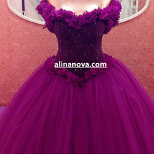 Load image into Gallery viewer, Beaded Sweetheart Corset Wedding Dresses Ball Gowns With Flowers
