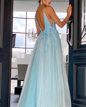 Load image into Gallery viewer, Elegant A-line Prom Long Dresses Tulle V Neck Appliques