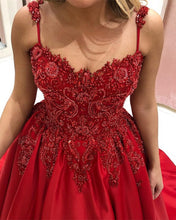 Load image into Gallery viewer, Elegant Beaded Lace Prom Ball Gown Sweetheart Dresses
