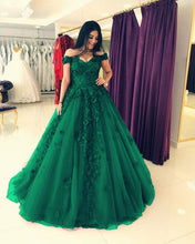 Load image into Gallery viewer, alinanova 7038 Quinceanera Dresses Green
