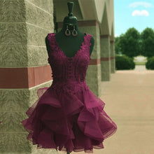 Load image into Gallery viewer, Elegant Lace Appliques Organza Ruffles Homecoming Dresses Short