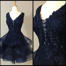 Load image into Gallery viewer, Elegant Lace Appliques Organza Ruffles Homecoming Dresses Short
