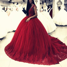 Load image into Gallery viewer, Elegant Lace Appliques Tulle Sweetheart Ball Gowns Wedding Dresses