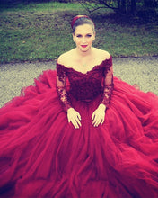 Load image into Gallery viewer, Elegant Lace Long Sleeves Tulle Ball Gowns Prom Dresses-alinanova