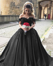 Load image into Gallery viewer, Black Ball Gown Prom Dresses For Wedding Party