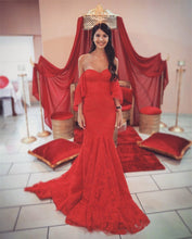 Load image into Gallery viewer, Elegant Red Lace Mermaid Evening Gowns Off The Shoulder For Engagement