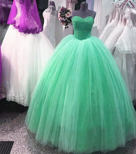 Load image into Gallery viewer, Sequins Beaded Tulle Quinceanera Dresses Ball Gown