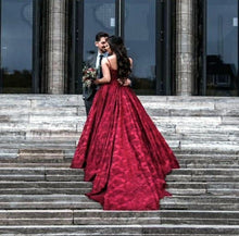 Load image into Gallery viewer, Elegant Spaghetti Straps Sweetheart Lace Prom Dresses Ball Gowns